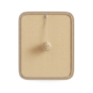 Griffoir tapis en sisal rectangulaire à bordure beige et boule suspendue, sur fond blanc