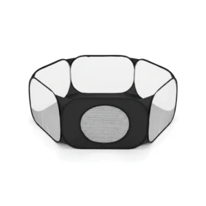 Parc de jeu pliable hexagonal noir à six panneaux en mailles blanches pour chat et chien, sur fond blanc
